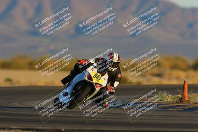 media/Jan-21-2023-CVMA (Sat) [[b9eef8ba1f]]/Race 12 Amateur Supersport Open/